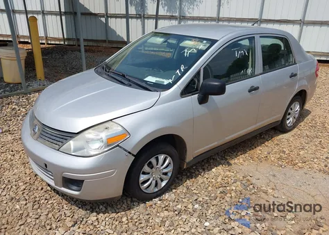 2011 Nissan Versa 1.6 из США, поврежденный, VIN 3N1CC1APXBL411159